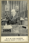 105030 Portret van H.A.M. van Hoffen, geboren 12-4-1881 te Utrecht, bestuurslid van de vakschool voor de typografie ...